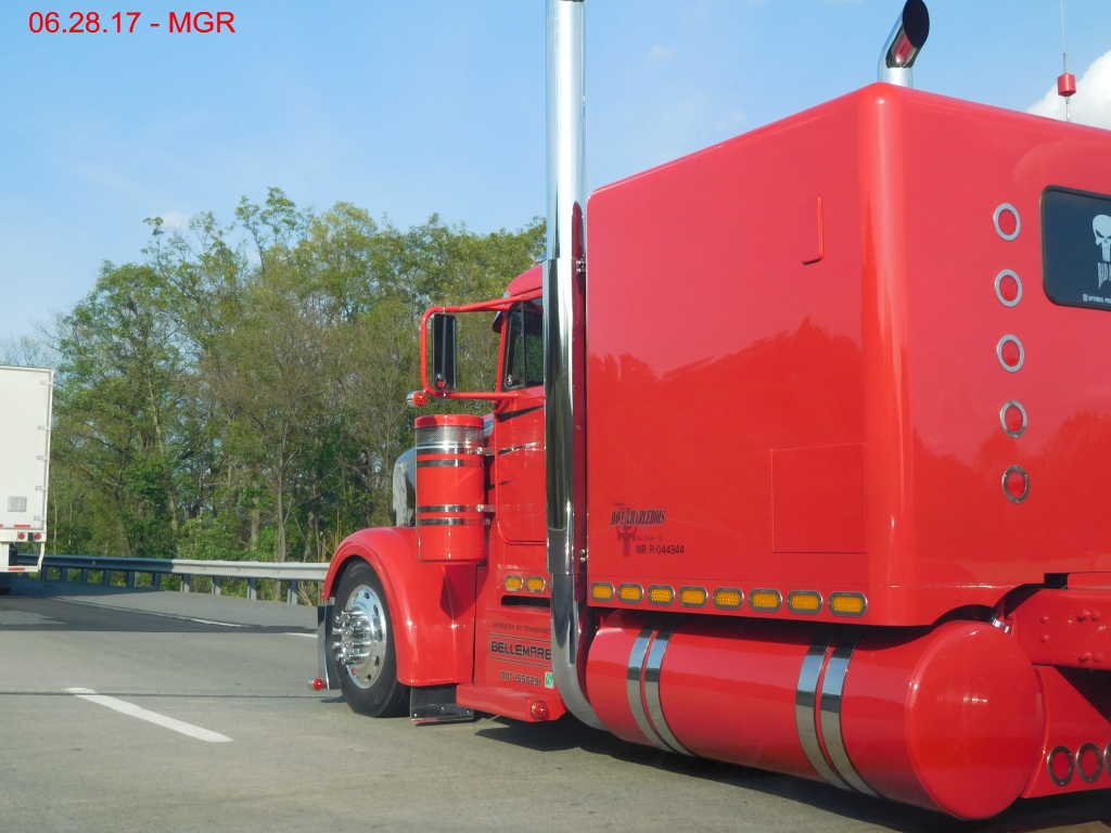 Cool Rig On High And Wide On 81