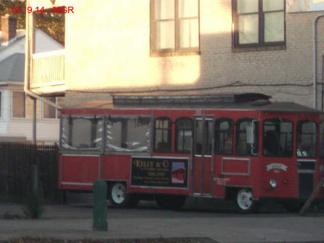 Fake Trolley, Wyoming Ave, Wyoming