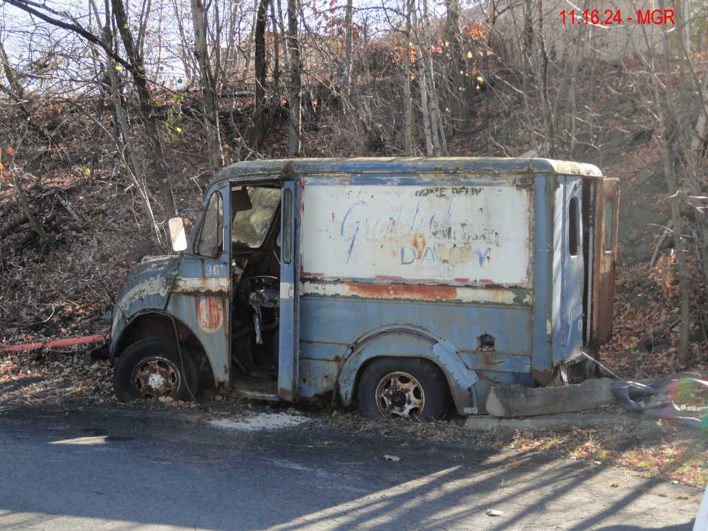 Grablick's Truck, Lispi's Junk Yard 