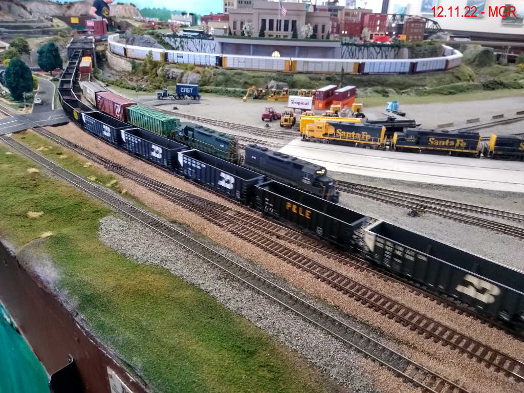 Hudson Model Railroader December 22