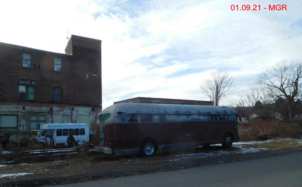 Old Bus, Scranton