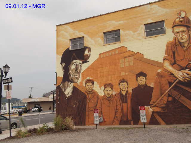 Pittston Mural Finished 