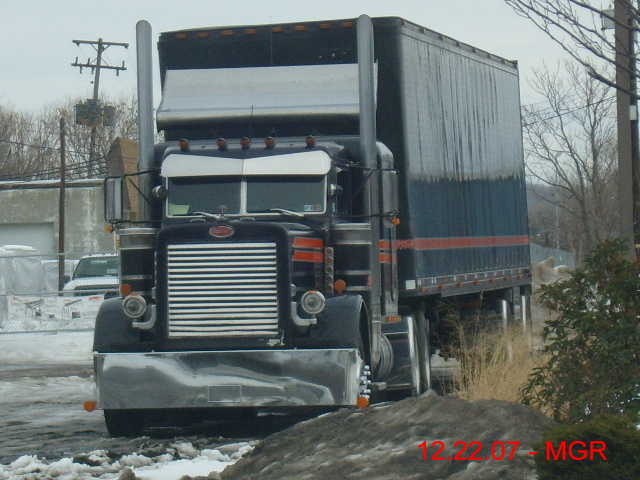 Black Peterbilt