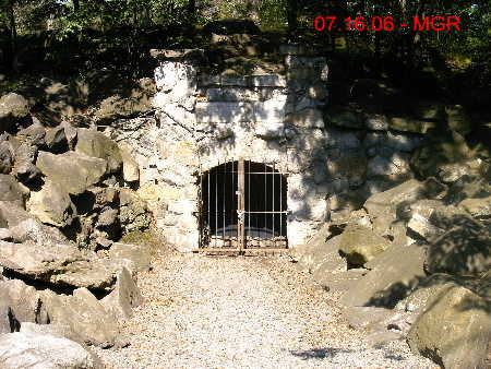 Work at Brooks Model Mine