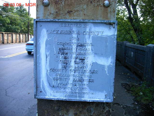 Old Main Street Bridge, Taylor