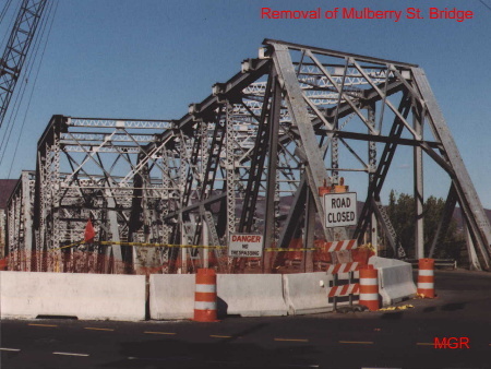 Demolition of Mulberry Street Bridge