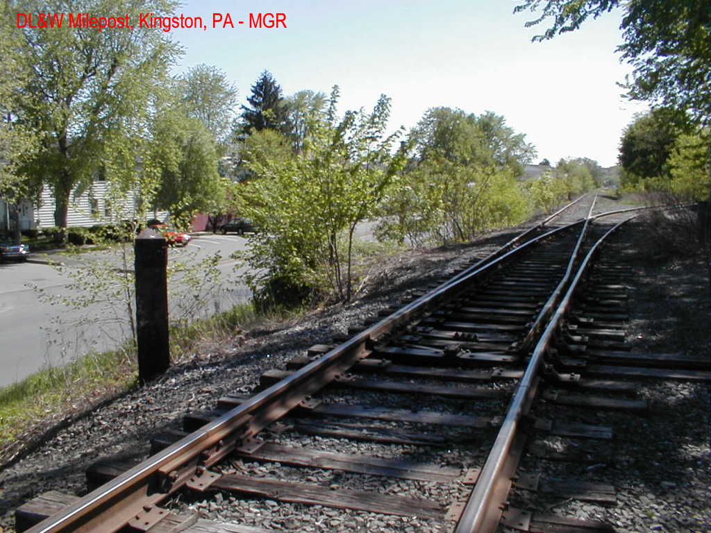 DL&W Milepost, Kingston, PA