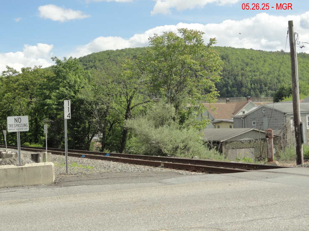 Milepost 114, Weissport, PA 