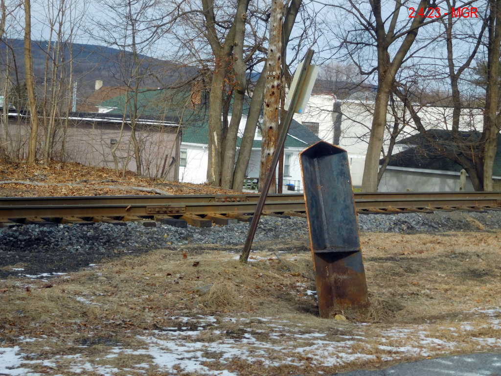 Milepost, Marcy Street, Duryea