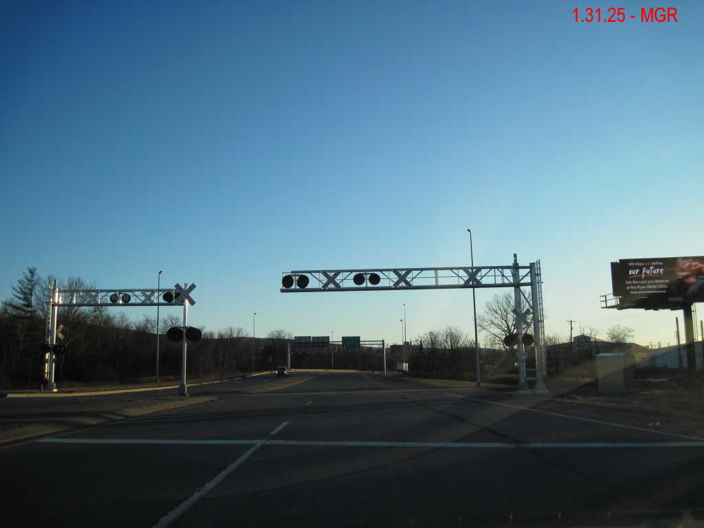 New Crossing Signals, Wilkes-Barre Blvd
