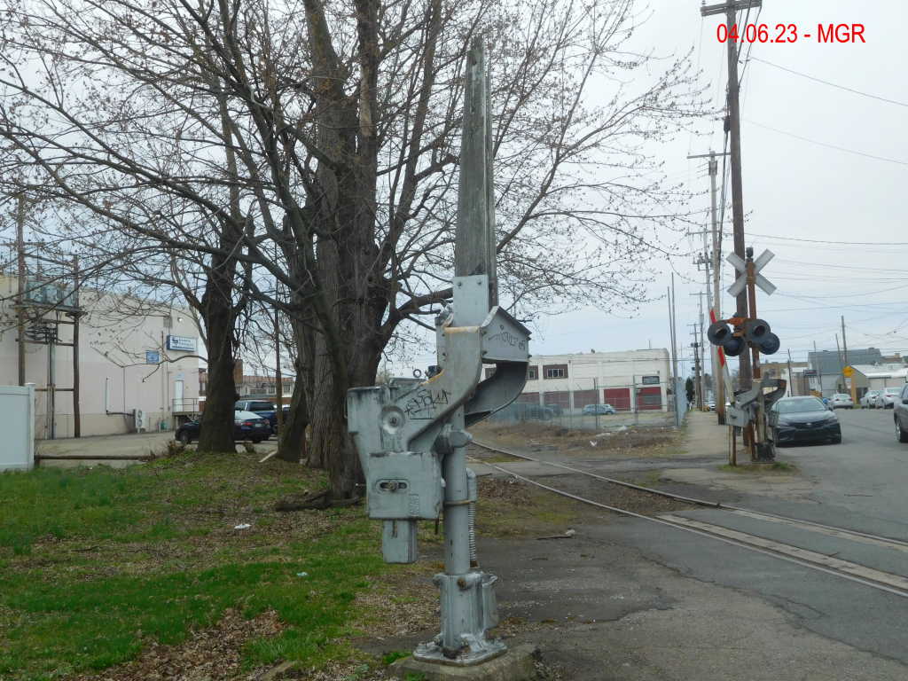 Old Crossing Signals, Scranton