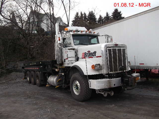 Peterbilt Road Railer at Taylor