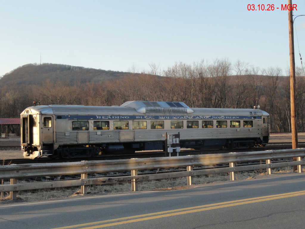 RDC at Pittston Junction