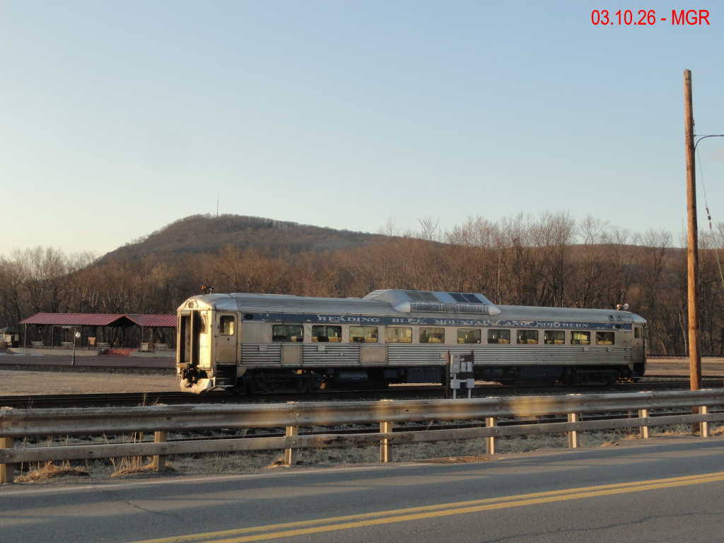 RDC at Pittston Junction