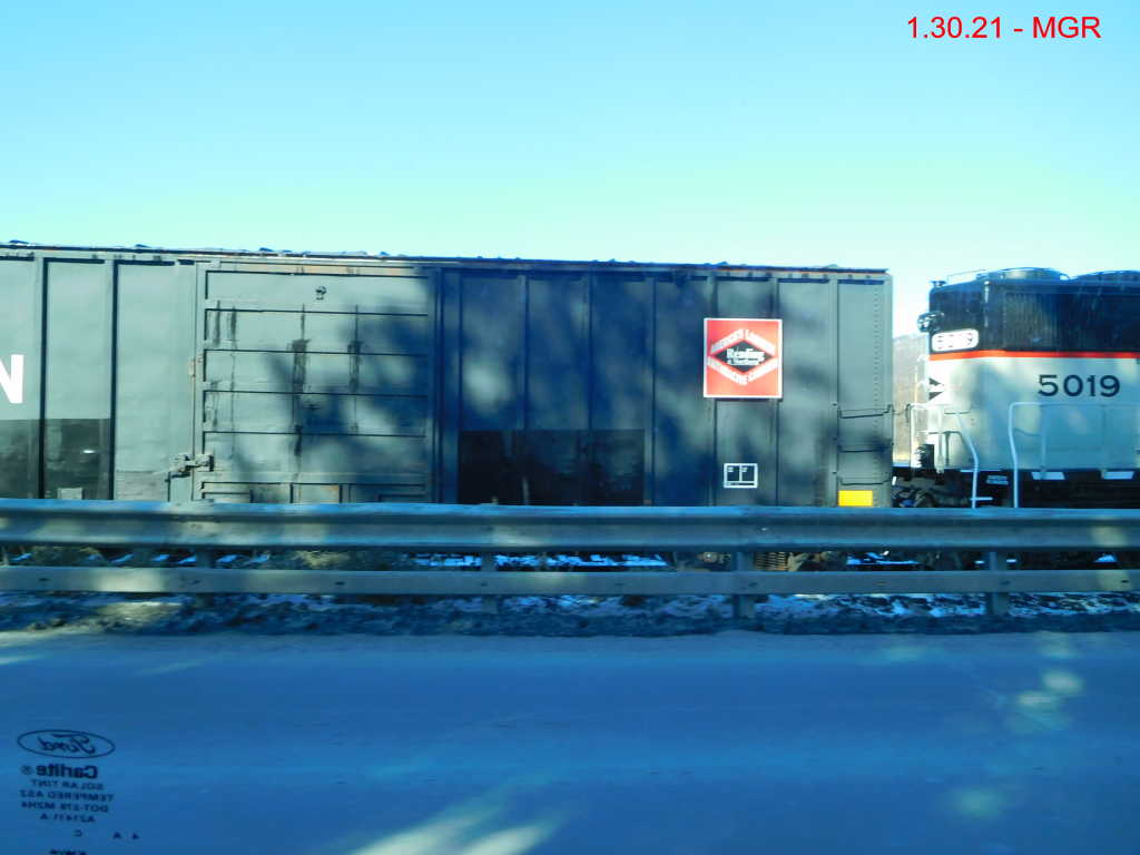 Reading and Northern SD50 at Pittston Junction