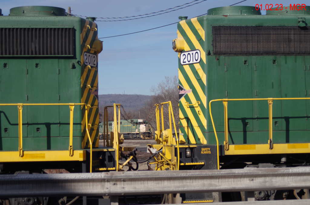 R&N OCS At Pittston Junction