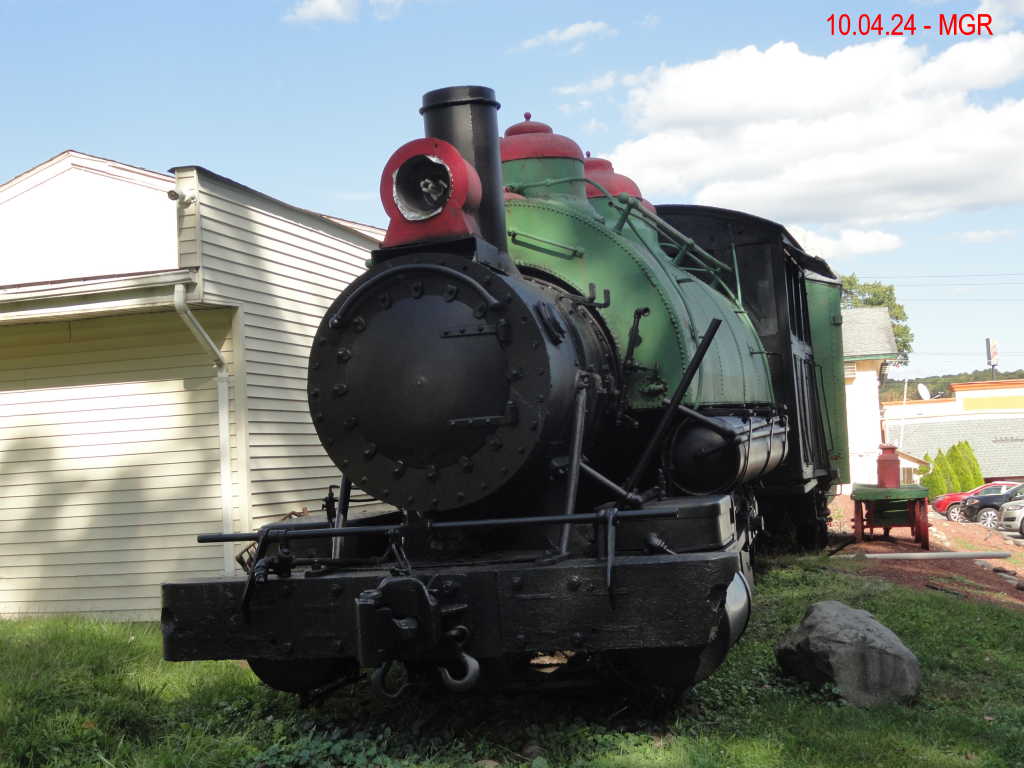 Tandoor Indian Palace Locomotive, Tannersville, PA