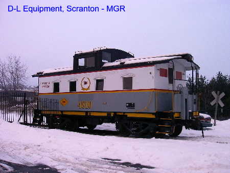 D-L Caboose and Locos
