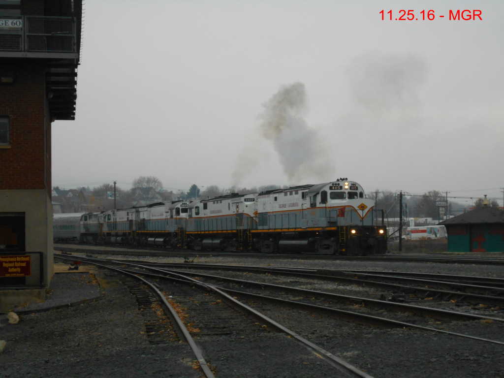 DL and ELDCPS Cars At Steamtown