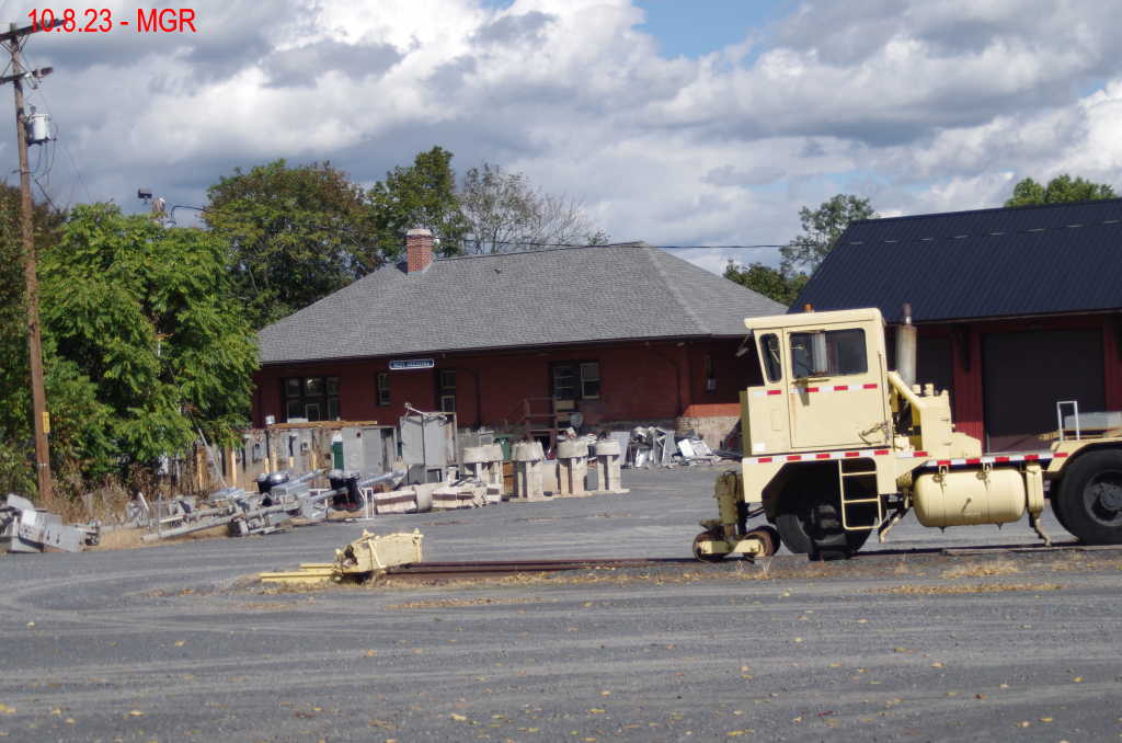 Hi Rail Truck, West Cressona