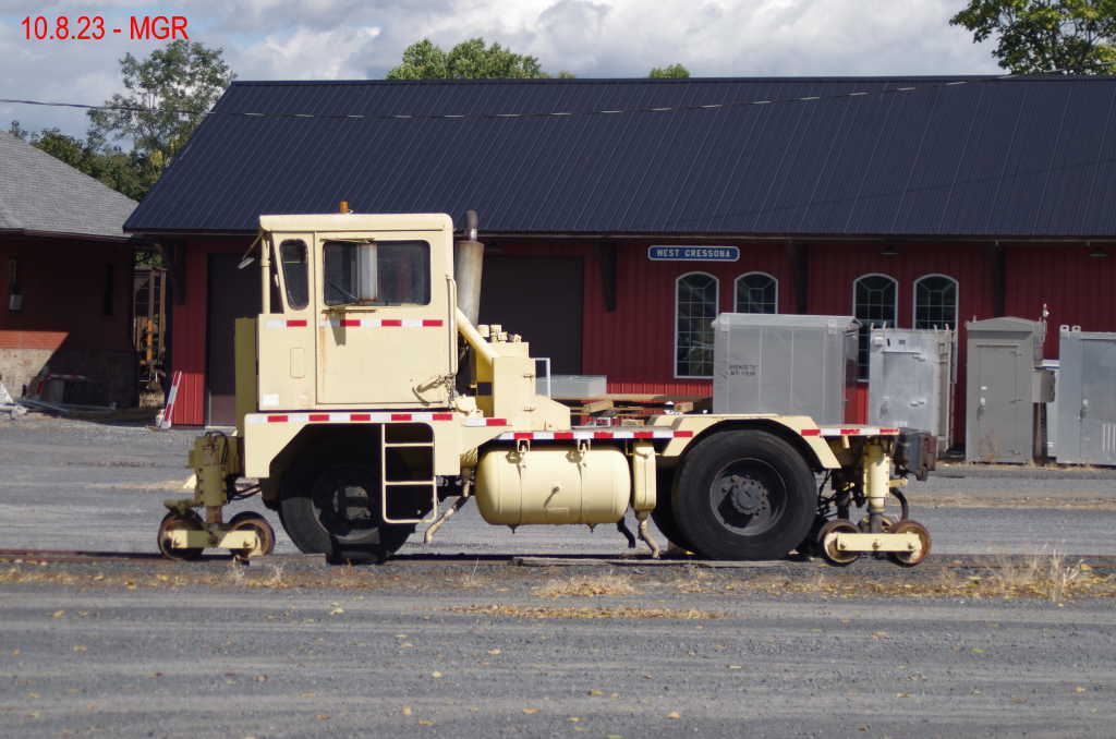 Hi Rail Truck, West Cressona