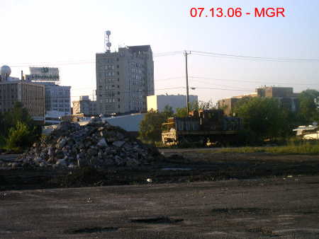 Market Street Square Car Removal