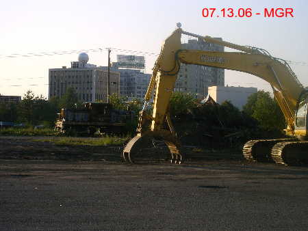 Market Street Square Car Removal
