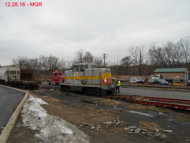 O&W #105 Arrives In Scranton Via Truck