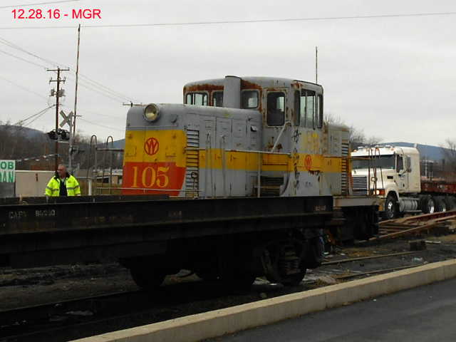 O&W #105 Arrives In Scranton Via Truck