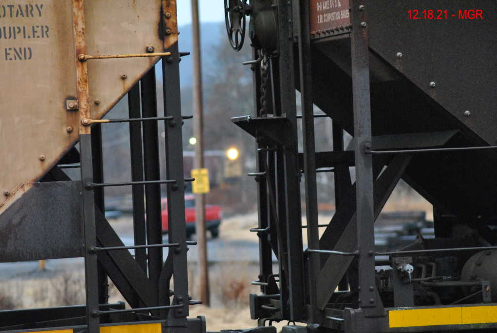 R&N Hoppers at Pittston Junction