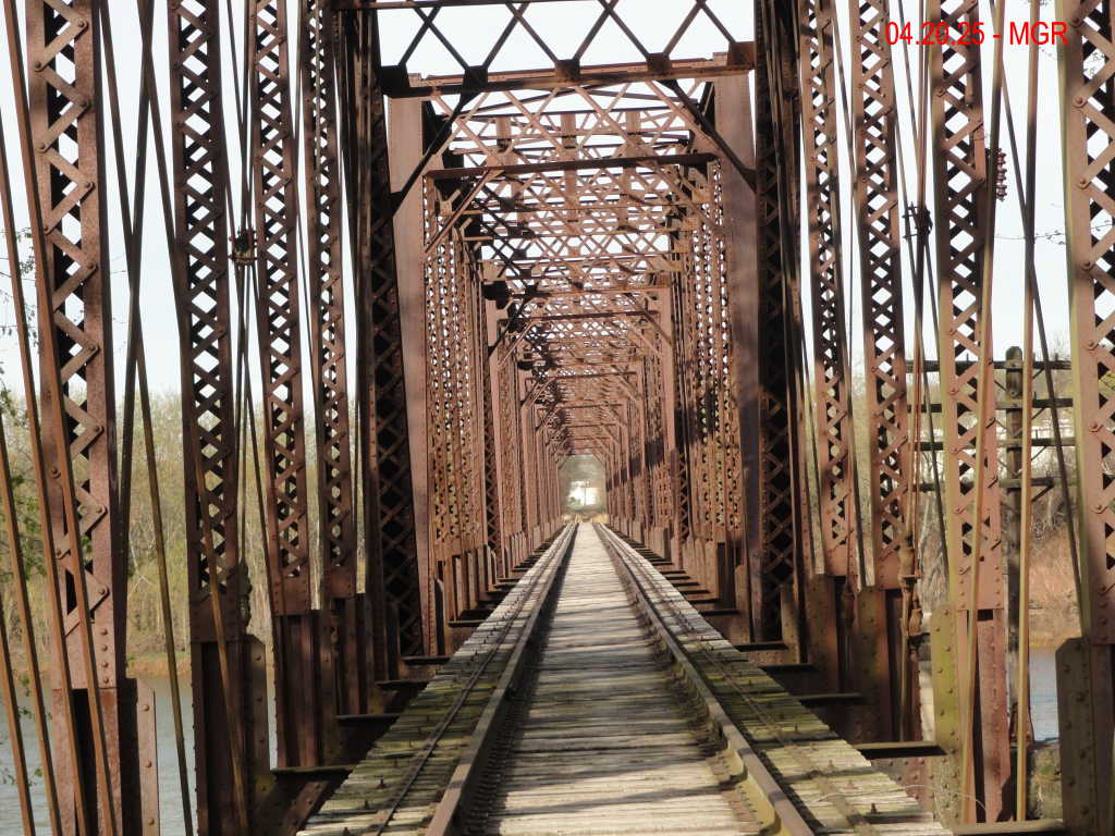 West Pittston, Along The Bloomsburg Line