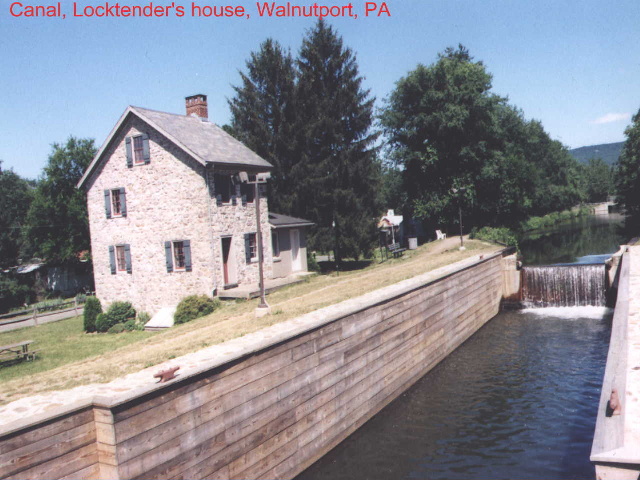 Canal at Walnutport, Lock, Locktenders House