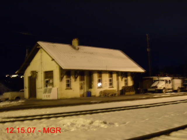 Taylor Yard Office With Star