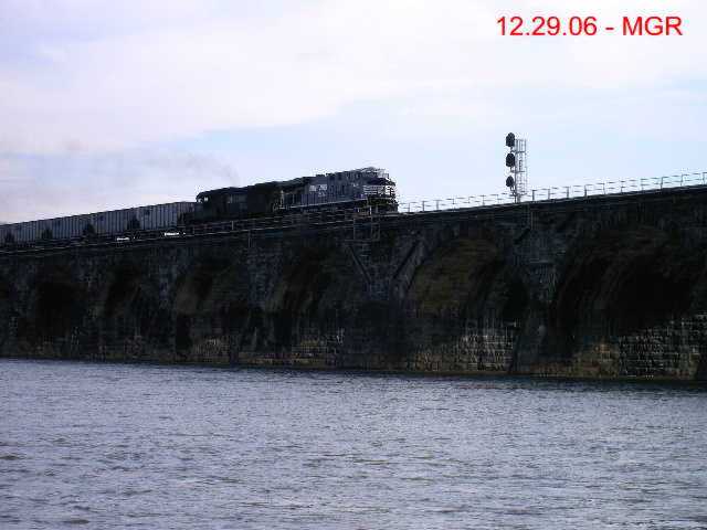 Rockville Bridge 12.28.06