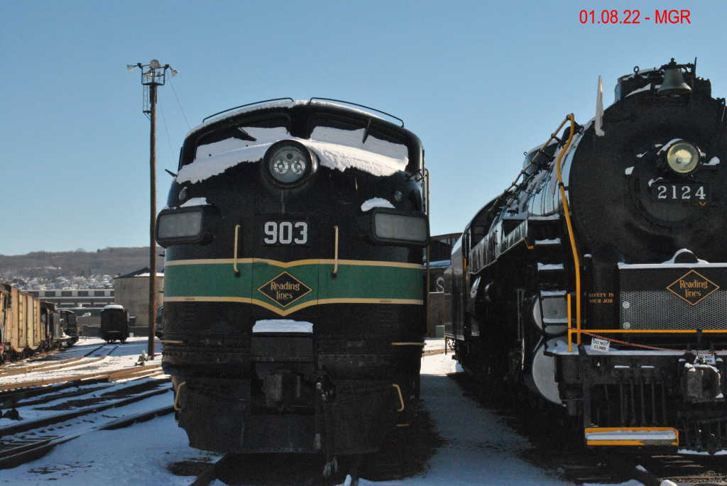 Sightings 01.08.22 /  Cold Day at Steamtown