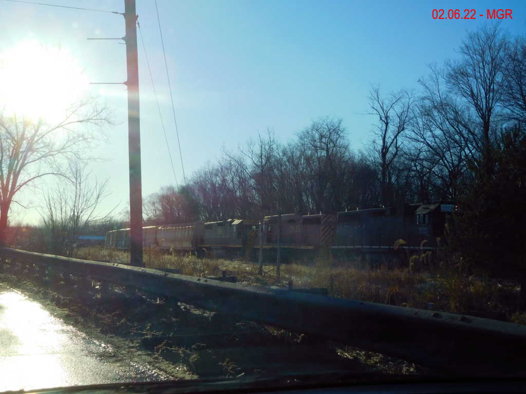 Sightings 02.06.22 / Train Getting To Leave Pittston