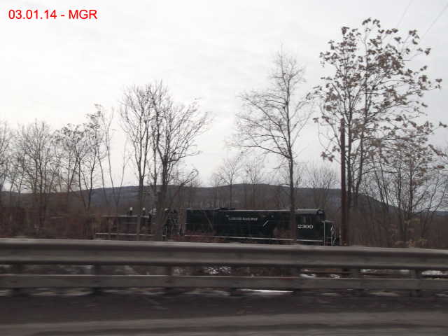 Sightings 03.01.14  /  LS, Lehigh Railway Units