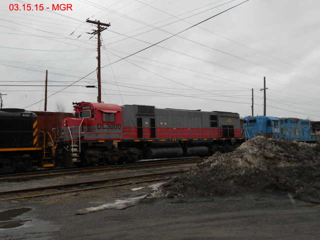 Sightings 03.15.15  / DL Stuff off of Breck Street