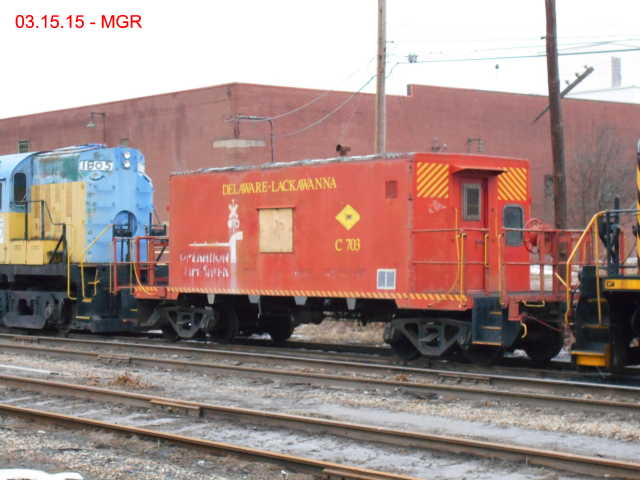 Sightings 03.15.15  / DL Stuff off of Breck Street