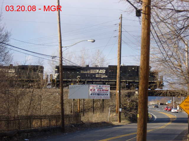 Sightings 03.20.08  / NS coming off Gauntlet