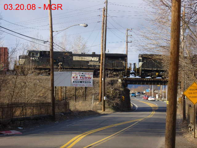 Sightings 03.20.08  / NS coming off Gauntlet