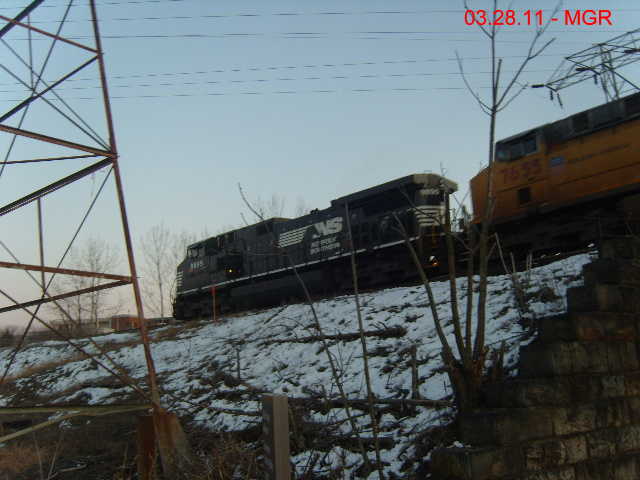 Sightings 03.28.11 / Train at Gauntlet