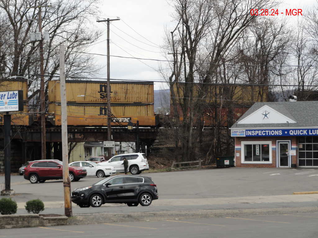 Sightings 03.28.24 / SB Junk Freight