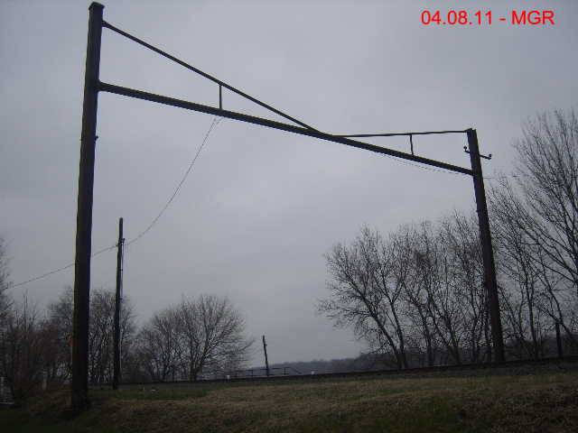 Sightings 04.08.11  /  Enola, Rockville Bridge and Environs