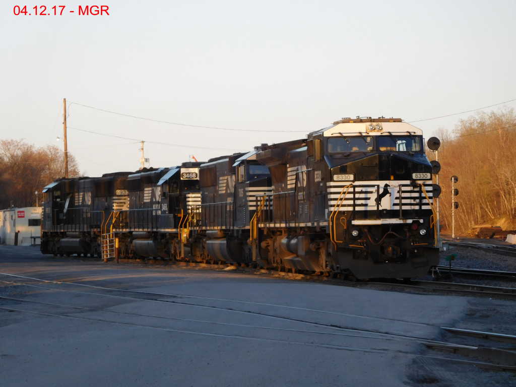 Sightings 04.12.17 / NS Units Laying Over At Taylor Yard
