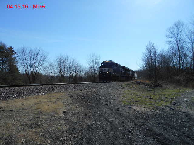 Sightings 04.15.16 / NB at Hudson, NS Powe