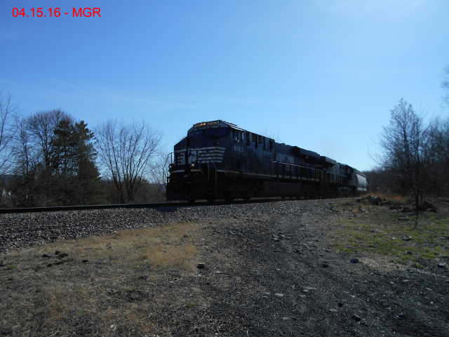 Sightings 04.15.16 / NB at Hudson, NS Powe