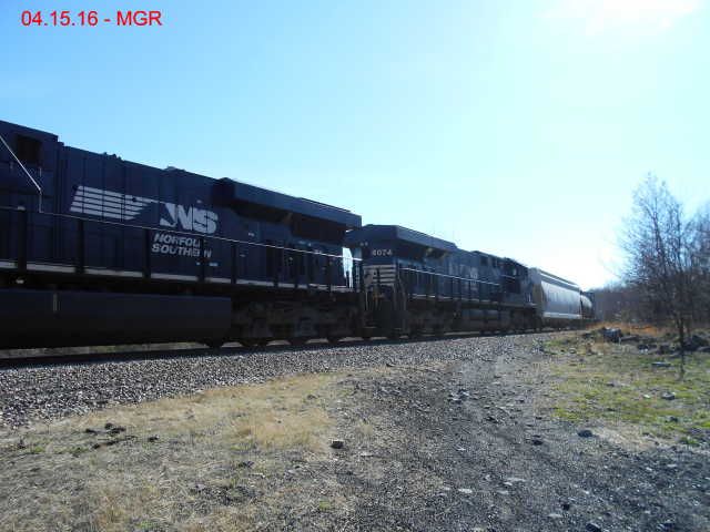 Sightings 04.15.16 / NB at Hudson, NS Powe