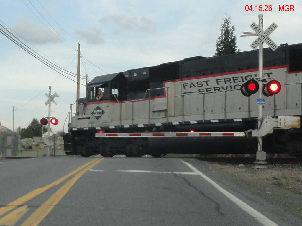Sightings 04.14.26  / Southbound NRFF at Duryea, No. 1776