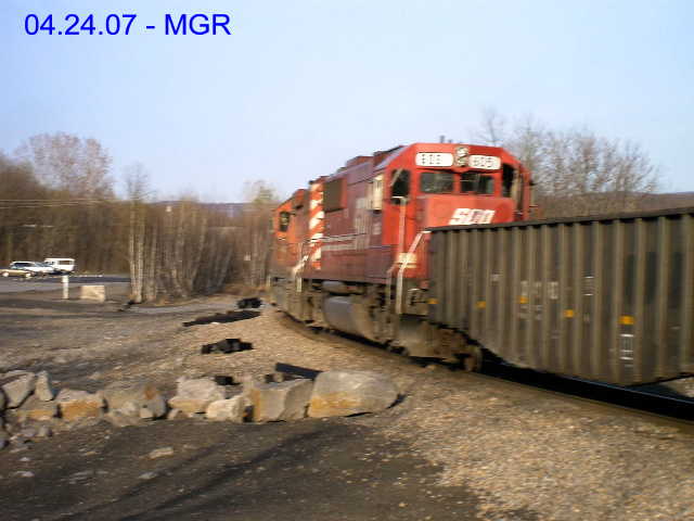Sightings 04.24.07, Train at Hudson, Washout site